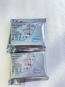 DC P4510 4TB 3D TLC PCIe 3.1 x4 NVMe 1.<span class=keywords><strong>2</strong></span> U.<span class=keywords><strong>2</strong></span> ศูนย์ข้อมูล <span class=keywords><strong>2</strong></span>.5 นิ้ว SSD -SSDPE2KX040T801 - Product Image 4