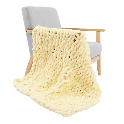 Chunky Knit Blanket Throw Chenille-Hand Knitted Soft Plush Yarn, Beautiful Home Decor for Bed, Sofa, Chair, Machine Washable