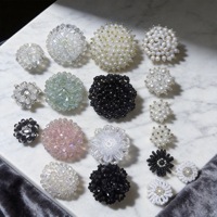 Boutons décoratifs faits main pour pulls, manteaux et vêtements d'extérieur, boutons de manchette, détails cousus main, garnitures en fourrure