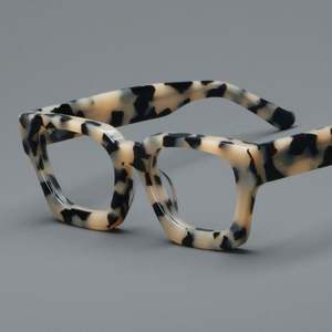 Monture de lunettes optiques carrées en acétate vintage pour femmes avec logo personnalisé, montures de lunettes de vue universelles pour femmes - Product Image 5