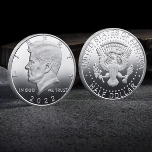 El más nuevo 2022 1964 <span class=keywords><strong>Kennedy</strong></span> Gold Head Moneda conmemorativa Metal Black Gold Silver Coin US Moneda de dos tonos - Product Image 6