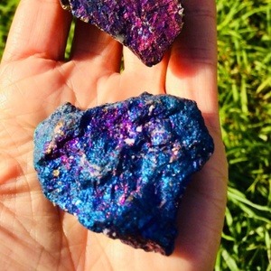 Piedra de Pirita Natural Aura al por Mayor, Piedra de Pirita Aura Arcoíris de Alta Calidad para Sanación, Decoración del Hogar y Regalos - Product Image 2