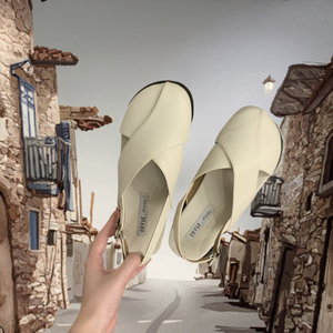<strong>2026</strong> Summer French Retro Baotou Loafer <strong>Sandals</strong> Small Fragrant Style Lightweight Flat Bottom Anti-slip Beach Roman <strong>Shoes</strong> Leather - Product Image 3