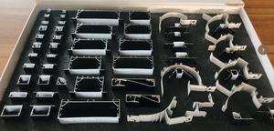 Feu de profil encastré à LED <span class=keywords><strong>en</strong></span> alliage d'<span class=keywords><strong>aluminium</strong></span> personnalisé Indice IP64 Profil <span class=keywords><strong>en</strong></span> <span class=keywords><strong>T</strong></span> Couleurs <span class=keywords><strong>blanc</strong></span>/noir Montage <span class=keywords><strong>en</strong></span> surface Longueur personnalisable - Product Image 4