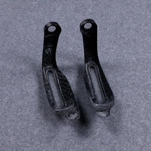 ขายึดไฟเลี้ยวคาร์บอนไฟเบอร์ 3K สำหรับรถมอเตอร์ไซค์ BMW R1300GS ปี 2023+  พร้อมที่ยึดไฟเลี้ยวแบบเงาและแบบด้าน  ตกแต่งด้วยคาร์บอน - Product Image 6