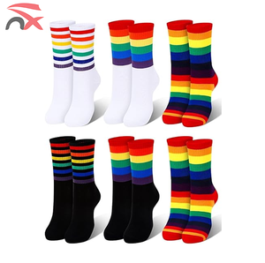 Vente de chaussettes rayées arc-en-ciel <span class=keywords><strong>LGBT</strong></span> en coton, emballées individuellement dans un sac OPP, fabriquées par Nuoxin Factory - Product Image 6