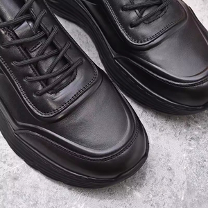 Nueva llegada Unisex para zapatos de vestir de color crema antideslizante resistente al desgaste suela de goma moda tendencia zapatos de cuero de oficina para caminar - Product Image 2