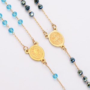 Collana Rosario Cristiana con Croce in Acciaio Inox Placcato Oro 18K e Perline di Cristallo Colorate, Stile <span class=keywords><strong>San</strong></span> Benedetto - Product Image 4