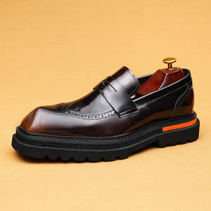 Chaussures habillées Oxford noires en cuir verni pour hommes, bout carré, à lacets, doublure en cuir véritable, semelle extérieure en caoutchouc, semelle intermédiaire en bois, pour le travail - Product Image 2