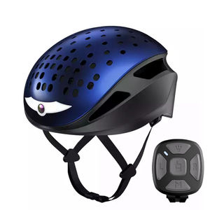 Casque <span class=keywords><strong>de</strong></span> sécurité extérieur pour moto/vélo/patinage Casque intelligent d'enregistrement vidéo avec lumière LED Caméra 1080P Casque intelligent à mémoire Vlog - Product Image 4