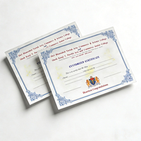 Service d'impression de diplômes universitaires A4 avancé, luxe, avec vernis sélectif UV sur carton ivoire, type carte de visite