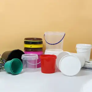 Contenedor de cubo personalizado con asa 500ml 1000ml 2L Cubo De plástico reciclable de grado alimenticio con tapa Agarre de plástico