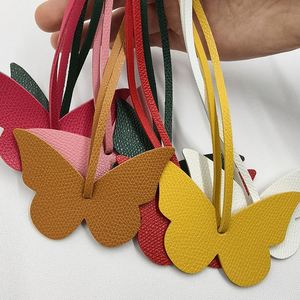 Handmade Small PU Leather Keychain Stylish Bag Charm Pendant <b>Cute</b> Butterfly Keychain for Women - Product Image 2