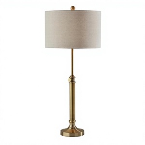 Lampe de table en laiton pour les marchés américain, britannique et moyen-oriental - Product Image 1