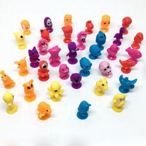 Vente en gros de mini-poupées en caoutchouc <span class=keywords><strong>Stikeez</strong></span> en forme d'animaux, jouets pour enfants en capsule pour la promotion - Product Image 2