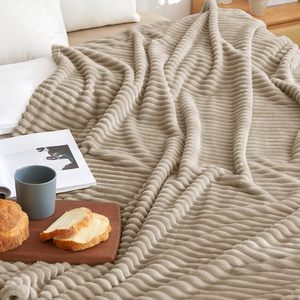 ผ้าห่มผ้าสักหลาดขนแกะสองชั้นสำหรับฤดูหนาวขนาดคิงไซส์ - Product Image 3