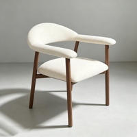 Chaise de salle à manger confortable et moderne, rembourrée, en tissu de luxe avec structure métallique, populaire pour la maison et le restaurant, idéale pour le salon.