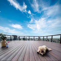 Revêtement de terrasse extérieur imperméable facile à installer, fabriqué en usine, terrasse composite pour patios