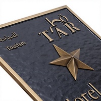 Plaques de lettres gravées en aluminium personnalisées professionnelles et plaques commémoratives