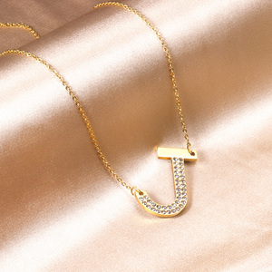 Collar con Colgante de Letra <span class=keywords><strong>M</strong></span> de Alta Calidad, Inicial del Alfabeto, Acero Inoxidable, Collares de Concha Negra para Mujer - Product Image 3