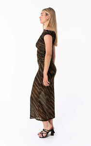 Robe <span class=keywords><strong>longue</strong></span> moulante élégante pour <span class=keywords><strong>femme</strong></span> en maille transparente rayée, tons marron et <span class=keywords><strong>beige</strong></span>, collection 2026, OEM/ODM - Product Image 5