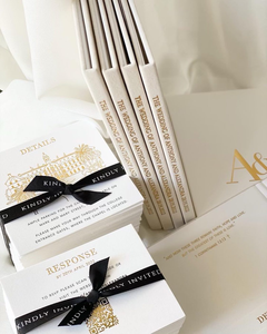 Boîte <span class=keywords><strong>d</strong></span>'invitation personnalisée en velours <span class=keywords><strong>champagne</strong></span> à couverture rigide avec feuille <span class=keywords><strong>d</strong></span>'<span class=keywords><strong>or</strong></span> et ruban de luxe Boîtes rigides <span class=keywords><strong>d</strong></span>'estampage Impression - Product Image 2