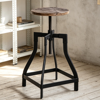 Tabouret de bar moderne nordique en velours de luxe français avec base chromée pour comptoir de restaurant