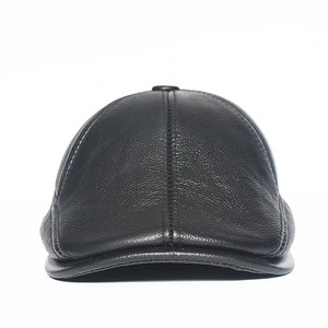 Wholesale leather men hats caps in winter and fall the first layer cowhide leather hot thickened medium old berets - Product Image 5