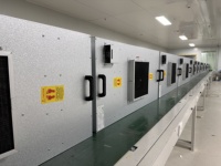 Unité de filtration à ventilateur (FFU) montée au plafond avec filtre HEPA pour système de purification d'air de plafond de salle blanche modulaire