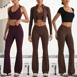 Ensemble de yoga pour femmes avec logo personnalisé, pantalon évasé taille haute, soutien-gorge de sport, veste, vêtements de sport - Product Image 2