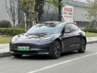 Tesla Model 3 2022 d'occasion, berline électrique à propulsion arrière, batterie LFP de 60 kWh, autonomie de 556 km, pilotage automatique, bien entretenue, prête à être expédiée