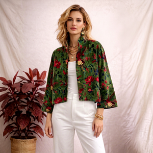 Chaqueta de Terciopelo con Estampado Tropical de Lujo, Chaqueta Bomber de Terciopelo Verde Floral para Mujer, Abrigo Corto de Invierno, Ropa Exterior Elegante Estilo Boho para Novia - Product Image 1