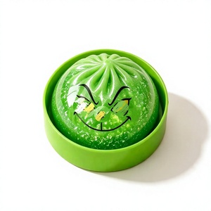 Caja Sorpresa de Squishy de Navidad: Grinch Blandito, Juguete Antiestrés, Regalo para Mayores de 14 Años, Unisex, Hecho en Guangdong - Product Image 6