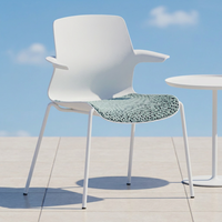 Chaise de conférence ergonomique empilable moderne avec accoudoirs fixes pour bureau, école, hôtel, hôpital, usage domestique ou professionnel