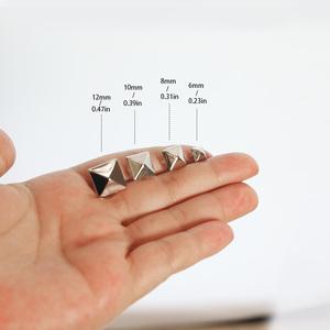 Vuông Kim Tự Tháp Claw <span class=keywords><strong>4</strong></span> Claw Brass Trang Trí Hạt May Mặc Đinh Tán Cho Da Gai Trên Quần Áo/Giày/Túi Chất Lượng Cao Cấp - Product Image 2