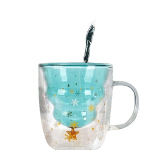 Cadeaux de Noël créatifs en verre, tasses à café et à lait en verre à double paroi, tasses en verre de Noël avec couvercle en silicone - Product Image 4