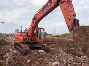 Excavadora Usada de Segunda Mano, Maquinaria para Movimiento de Tierras DOOSAN DX225LC-7 en Venta - Product Image 4