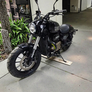 Xunyangjian <span class=keywords><strong>Moto</strong></span> <span class=keywords><strong>Vintage</strong></span> 300cc Grande <span class=keywords><strong>Moto</strong></span> Chopper Cruiser à 2 Roues Refroidie par Eau Moteur à Essence >80km/h <span class=keywords><strong>Occasion</strong></span> - Product Image 1