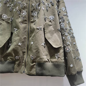 Z2150-2025 automne femmes marron veste col montant tissé perlé fleur fermeture éclair université veste femmes lâche décontracté - Product Image 4