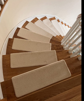 Marches d'escalier en tapis moelleux 9,5" x 30" – Protections d'escalier intérieures souples à bord arrondi, fabriquées à la machine, écologiques, adaptées aux animaux domestiques, antidérapantes