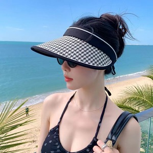 หมวกบังแดดสไตล์เกาหลีสำหรับผู้หญิงปีกกว้างลายฮาวด์ทูธป้องกันแสงแดดกลางแจ้งแฟชั่นหญิงฤดูใบไม้ผลิฤดูร้อน - Product Image 3