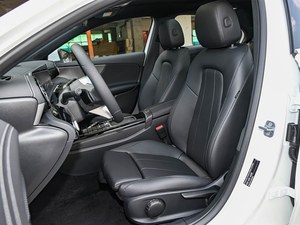 El 2025 Mer cede s-Ben Z A180L, 1,3 T, 136PS, un sedán de lujo con una apariencia elegante, ofrece grandes ofertas y tiene un buen precio. - Product Image 5