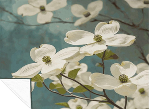 Manta Ultra Suave de Microfelpa, Manta Refrigerante Ligera y Cálida, Manta Decorativa con Estampado de Flores de Dogwood de Primavera, 70"x80", Acogedora - Product Image 4