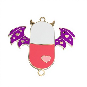 Fournisseur en gros de broches pour chapeaux, badges métalliques, broches de revers anime, épingles à vêtements, et épingles en émail personnalisées (dure ou souple) en gros avec carte de support - Product Image 6