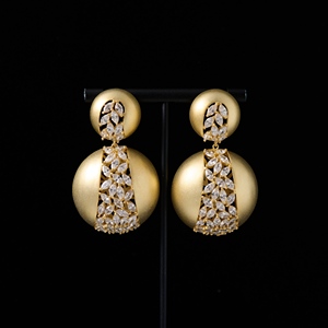 241106 <span class=keywords><strong>YOOHOO</strong></span> Boucles d'oreilles pendantes géométriques tendance pour femme, plaqué or, finition sablée, zircon cubique, bijoux, cadeau de fête 2025 - Product Image 1
