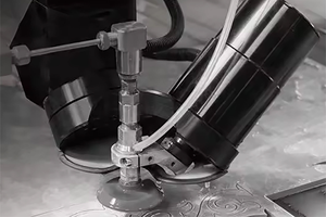 23% Descuento 2025 Cortador <span class=keywords><strong>de</strong></span> chorros <span class=keywords><strong>de</strong></span> agua <span class=keywords><strong>de</strong></span> chorro <span class=keywords><strong>de</strong></span> agua <span class=keywords><strong>de</strong></span> alta presión <span class=keywords><strong>de</strong></span> 5 ejes Potente presión <span class=keywords><strong>de</strong></span> trabajo Rendimiento estable 3742-L3020 - Product Image 4