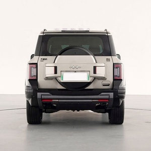 BYD Equation Leopard 8 2025 en Stock, SUV Híbrido Enchufable con Tracción en las Cuatro Ruedas, Leopard 8 en Venta - Product Image 3