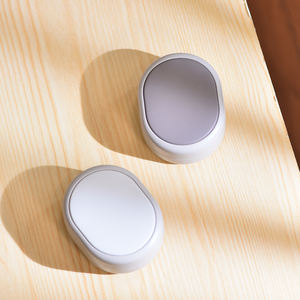 Chauffe-mains USB portable magnétique ovale Élément chauffant PTC <span class=keywords><strong>réutilisable</strong></span> d'hiver pour une utilisation intérieure et extérieure-Chambre de jardin - Product Image 3