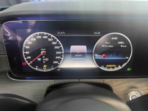 Venta al por Mayor de Autos Usados <span class=keywords><strong>Mercedes</strong></span> Clase <span class=keywords><strong>E</strong></span> W213 <span class=keywords><strong>E</strong></span> 300 L Sport 2020 Sedán - Product Image 6