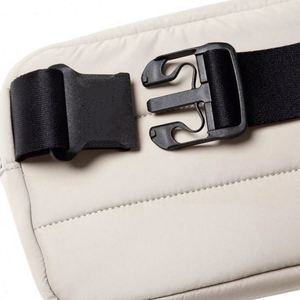 Sac banane matelassé souple avec logo personnalisé, grande capacité, imperméable, sac de poitrine bandoulière - Product Image 6